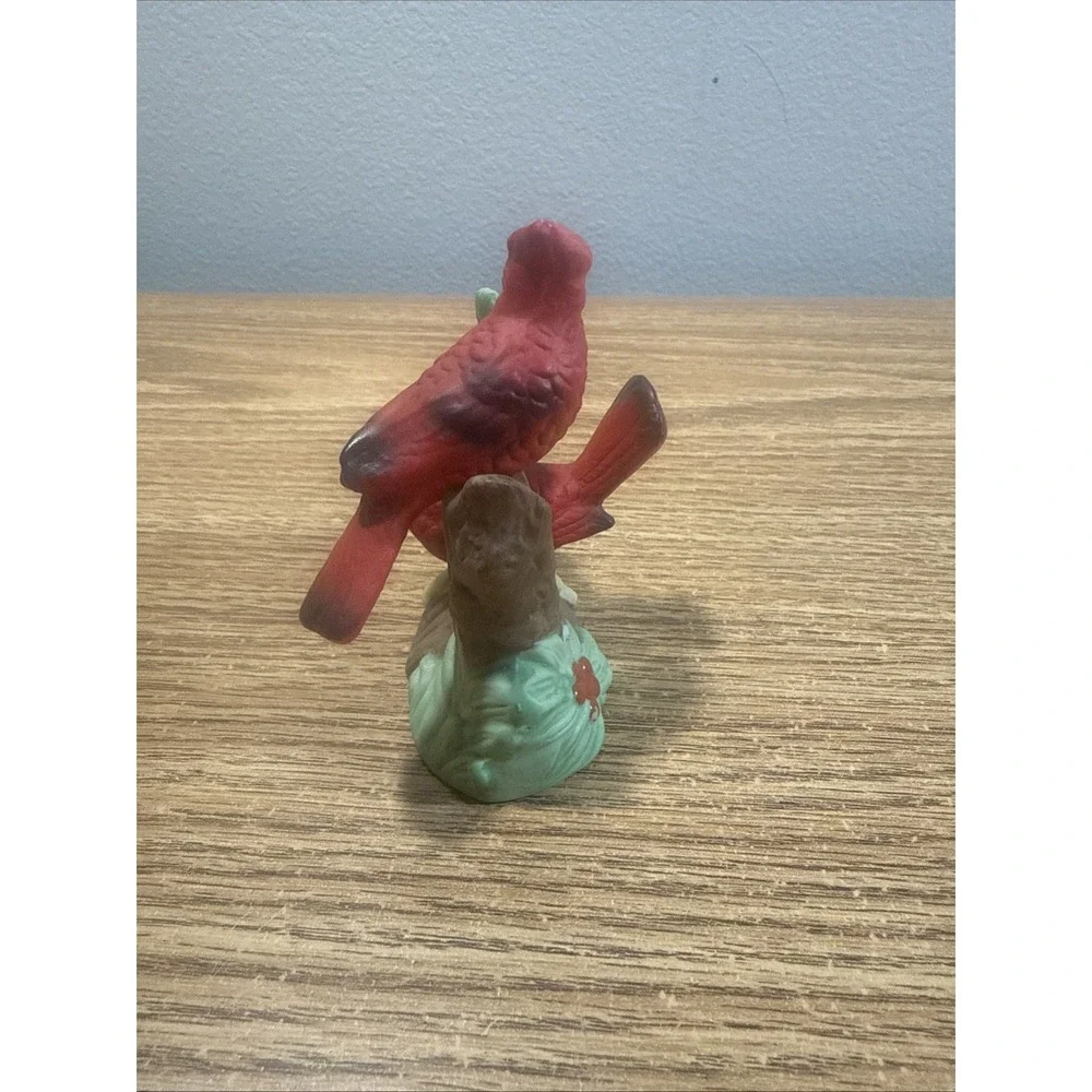 Cardinals Bird Figurines‎ Made In Taiwan